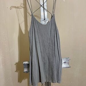 TOBI CRISS CROSS CRINKLE TANK